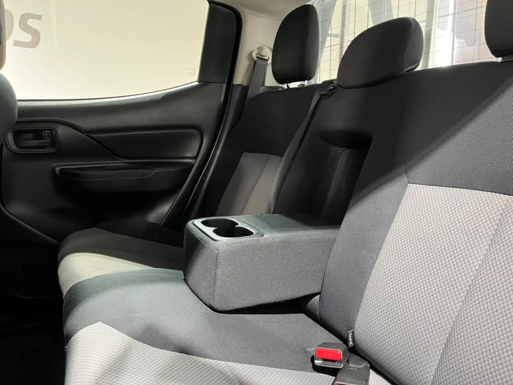 imagen 0 de vehiculo con id 2209